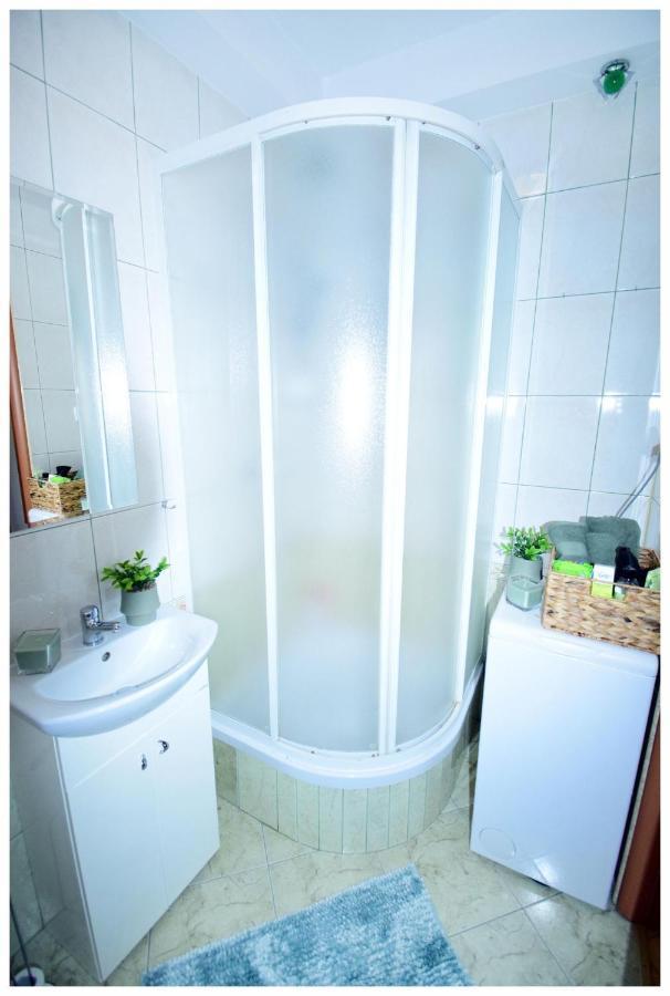Color24 Apartament VI Stalowa Wola Esterno foto